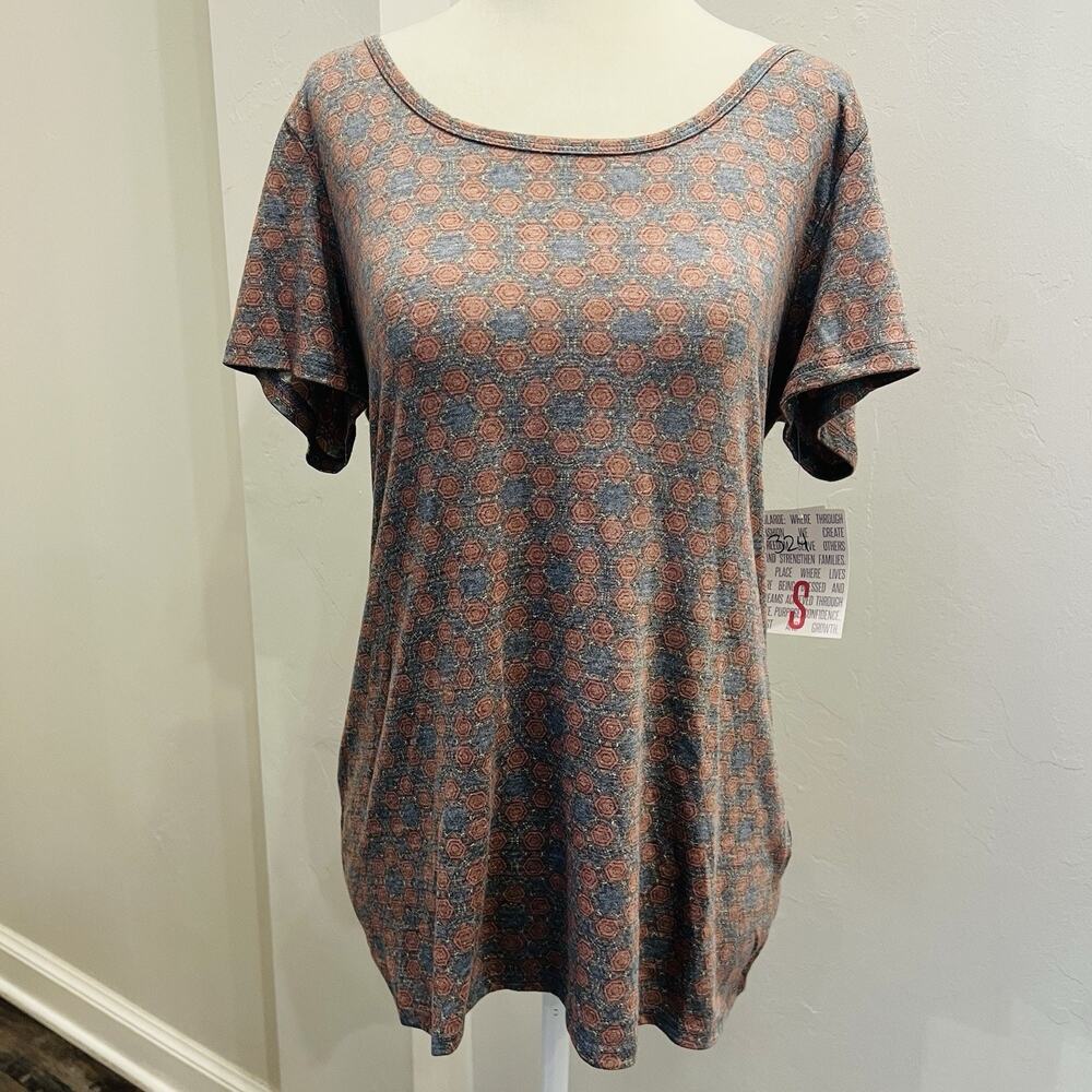 LuLaRoe Women’s Classic T Shirt Muted Orange & Gray Pattern Small (A0128)